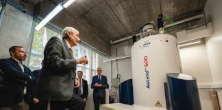 Único en Chile: UTalca inaugura equipo de Resonancia Magnética Nuclear más potente del país