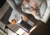 Vivir bien después de los 60: cómo el modelo “Senior Living” combina rentabilidad con propósito social. Vivir bien después de los 60: cómo el modelo “Senior Living” combina rentabilidad con propósito social.