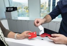 Mayor optimismo entre los trabajadores: más de la mitad espera recibir aguinaldo de navidad en 2025 Mayor optimismo entre los trabajadores: más de la mitad espera recibir aguinaldo de navidad en 2025