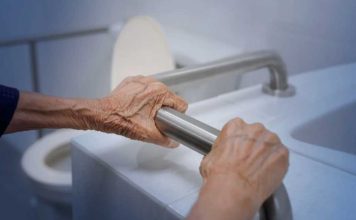 Cómo prevenir las caídas de las personas mayores durante la primavera sin limitar su autonomía Cómo prevenir las caídas de las personas mayores durante la primavera sin limitar su autonomía