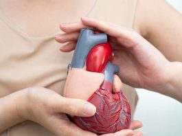 Fatiga, dolor abdominal o ahogo: las señales invisibles del infarto en mujeres Fatiga, dolor abdominal o ahogo: las señales invisibles del infarto en mujeres