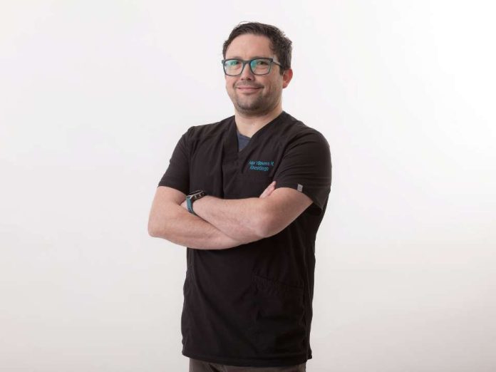 Felipe Villanueva, académico Departamento de Morfología y Función UDLA Sede Viña del Mar Felipe Villanueva, académico Departamento de Morfología y Función UDLA Sede Viña del Mar