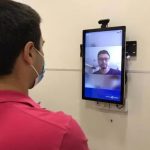 Autoatención y atención virtual reducen hasta 40% los tiempos de espera en sucursales de salud, bancos y AFP Autoatención y atención virtual reducen hasta 40% los tiempos de espera en sucursales de salud, bancos y AFP