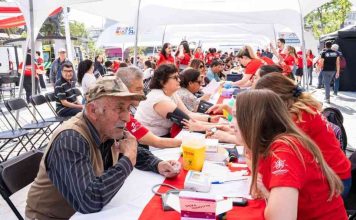 Reconocer los síntomas, actuar a tiempo: Chile cumple una década impulsando la prevención del ACV 