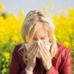 ¿Resfrío o alergia? Cómo aprender a diferenciarlos y evitar tratamientos innecesarios