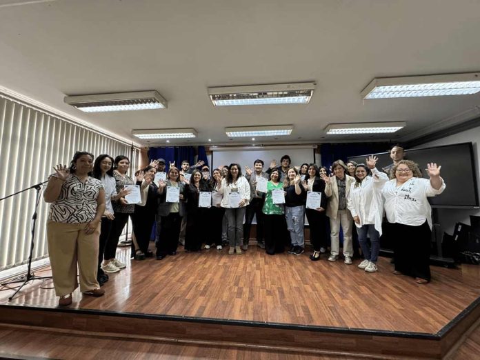 UBB CERTIFICA A EQUIPOS DE RESIDENCIAS DE VIDA FAMILIAR PARA FORTALECER EL CUIDADO INTEGRAL EN ÑUBLE