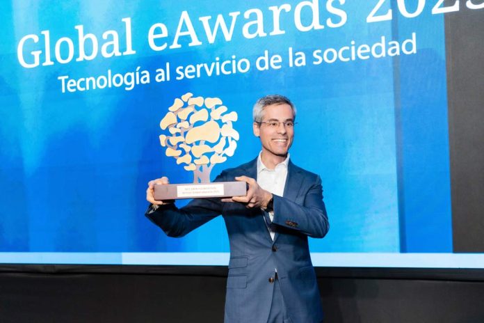 Una IA para agilizar y garantizar la atención médica de niños gana los Global eAwards 2025