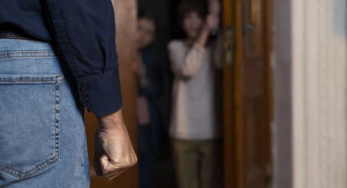 Victimización sube a 23 estudio de CORPA revela señales mixtas en la seguridad de la Región Metropolitana