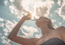 ¿Cómo reconocer si estás deshidratado? Nutricionista explica cómo evitar complicaciones ¿Cómo reconocer si estás deshidratado? Nutricionista explica cómo evitar complicaciones