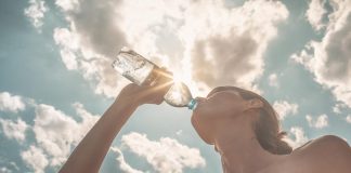 ¿Cómo reconocer si estás deshidratado? Nutricionista explica cómo evitar complicaciones