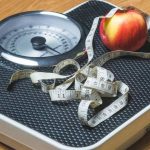 Con la llegada de las altas temperaturas, mira más allá de la balanza los indicadores clave para tu bienestar