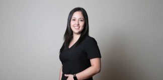 Consejos para evitar infecciones auditivas en temporada de playa y piscina