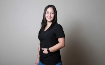 Consejos para evitar infecciones auditivas en temporada de playa y piscina