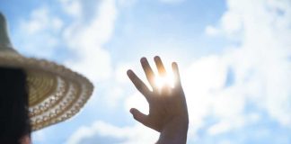 Consejos para vestir en días de calor y cuidar tu salud