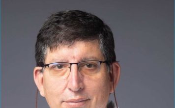 Docente de Cirugía Maxilofacial UDD explica qué es el cáncer de boca y cómo prevenirlo