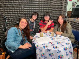 «Escuchamos pero no juzgamos»: Lanzan serie de podcasts en Santiago con temáticas juveniles "Escuchamos pero no juzgamos": Lanzan serie de podcasts en Santiago con temáticas juveniles. CESFAM Matta Sur