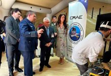 Fuerza Aérea de Chile participa en Feria Expo Salud 2025