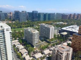 Gastos comunes en la región Metropolitana suben 20% en dos años y alcanzan su mayor nivel desde 2023