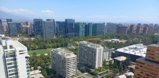 Gastos comunes en la región Metropolitana suben 20% en dos años y alcanzan su mayor nivel desde 2023