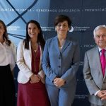 Observatorio del Cáncer reconoce a la ministra de Salud, Dra. Ximena Aguilera, junto a más de 40 líderes en un año decisivo para la equidad en cáncer