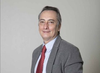 Osvaldo Artaza Decano Facultad de Salud y Ciencias Sociales Universidad de Las Américas UDLA