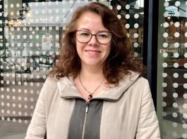 Vacunación infantil: Experta aclara mitos que ponen en riesgo la salud en Chile Sandra Díaz Rozas, académica de la Facultad de Enfermería de la Universidad Andrés Bello, sede Viña del Mar