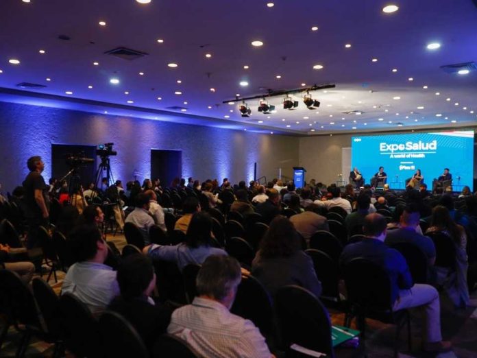 Tecnología e innovación en ExpoSalud 2025, evento que reunirá las soluciones que cambiarán la experiencia médica en Chile