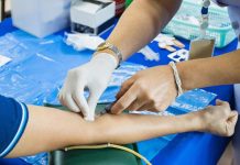 Experto detalla cuál es el examen clave para prevenir cáncer de próstata e incluso en menores de 50