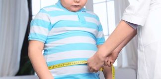 Nutricionista entrega las claves para evitar que los niños suban de peso en las vacaciones