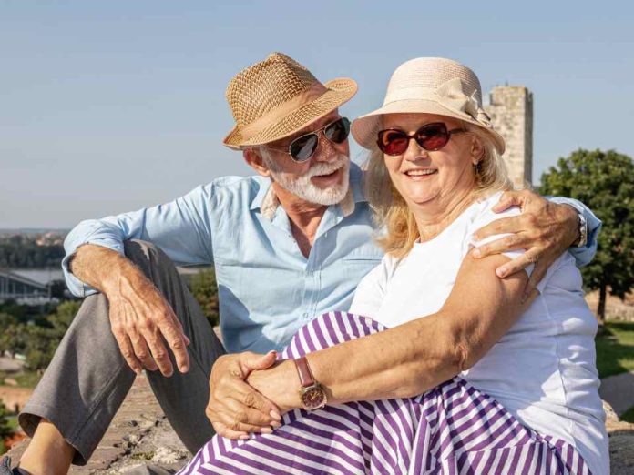 Principales consejos para que las personas mayores puedan enfrentar el calor en verano