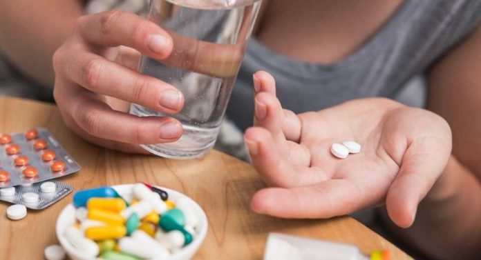 Alertan por aumento del uso de “quemadores de grasa” y suplementos proteicos Riesgos ocultos para la salud