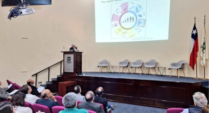 Expertos presentan estudios para revertir el envejecimiento celular