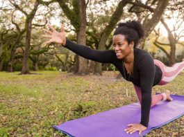 Innovación Investigadores de Mayo Clinic utilizan IA para predecir el riesgo de caídas a partir de la densidad de la musculatura abdominal en la mediana edad