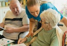 La importancia de los especialistas en residencias para personas mayores