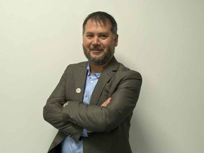 Mario Morales, Director Carrera Medicina Veterinaria, Universidad de Las Américas UDLA, Sede Concepción Mario Morales, Director Carrera Medicina Veterinaria, Universidad de Las Américas UDLA, Sede Concepción