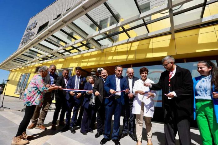 Ministra de Salud inaugura Hospital de Queilén: 