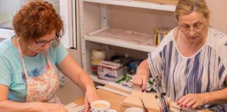 Solo un tercio de los mayores de 70 años participó de actividades culturales en el último año