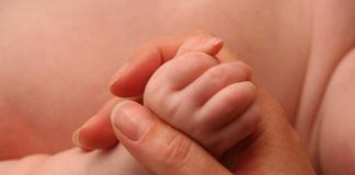 ¿Qué es la PKU y por qué detectarla a tiempo puede cambiar la vida de un recién nacido? 