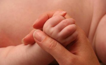 ¿Qué es la PKU y por qué detectarla a tiempo puede cambiar la vida de un recién nacido? 