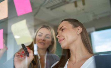 7 de cada 10 emprendedoras identifican sobrecarga de cuidados como principal barrera