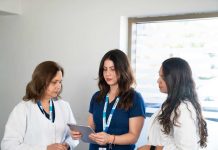 ENFERMERAS ONCOLÓGICAS: EL ROL CLAVE DEL CUIDADO DETRÁS DE LOS TRATAMIENTOS MÁS AVANZADOS CONTRA EL CÁNCER ENFERMERAS ONCOLÓGICAS: EL ROL CLAVE DEL CUIDADO DETRÁS DE LOS TRATAMIENTOS MÁS AVANZADOS CONTRA EL CÁNCER