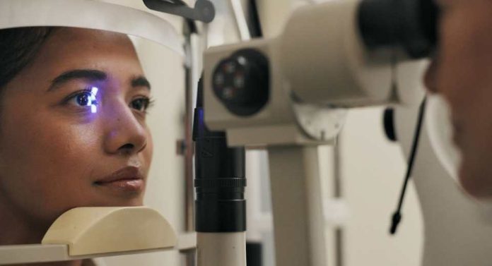 Glaucoma la mitad de los pacientes no está diagnosticado y expertos llaman a reforzar chequeos en el trabajo