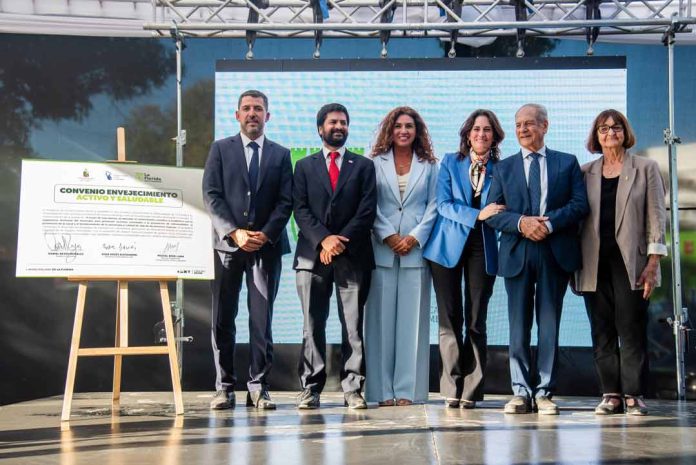 La Florida firma alianza con la Universidad de Chile para implementar 14 puntos de control preventivo para adultos mayores