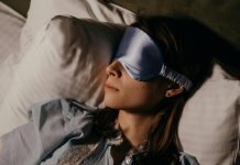 Volver a la rutina cansados: 7 de cada 10 personas aseguran que dormir mal afecta su productividad diaria