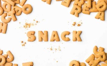 ¿Hambre o aburrimiento? Cómo practicar el mindful snacking durante el verano