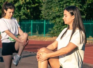 ¿Por qué los niños se lesionan más en marzo? Especialistas advierten alza del 30% en consultas por retorno brusco al deporte escolar