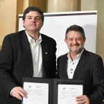 ACHM y Gobierno de Santiago firman convenio para fortalecer apoyo a víctimas de delitos violentos