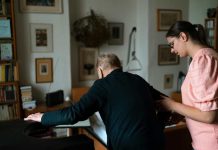 Analizan nueva normativa que consagra el cuidado como derecho social en Chile