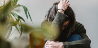 Estudios revelan relación entre contaminación y el deterioro de la salud mental