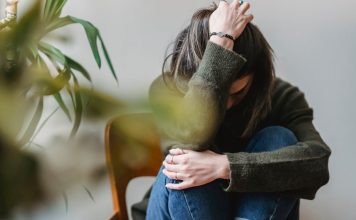 Estudios revelan relación entre contaminación y el deterioro de la salud mental